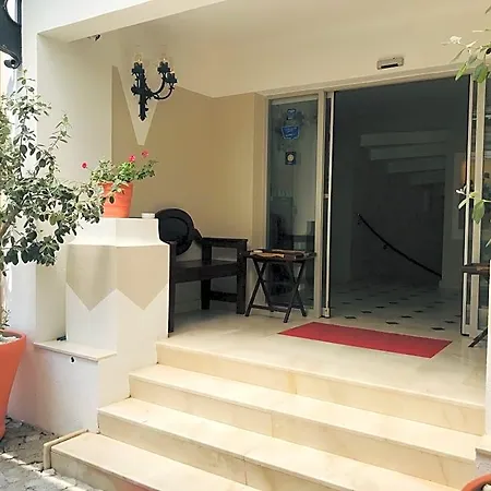Bay Nihat Lale Hotel