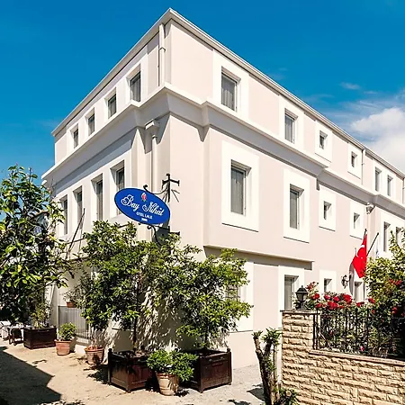 Bay Nihat Lale * Ayvalik